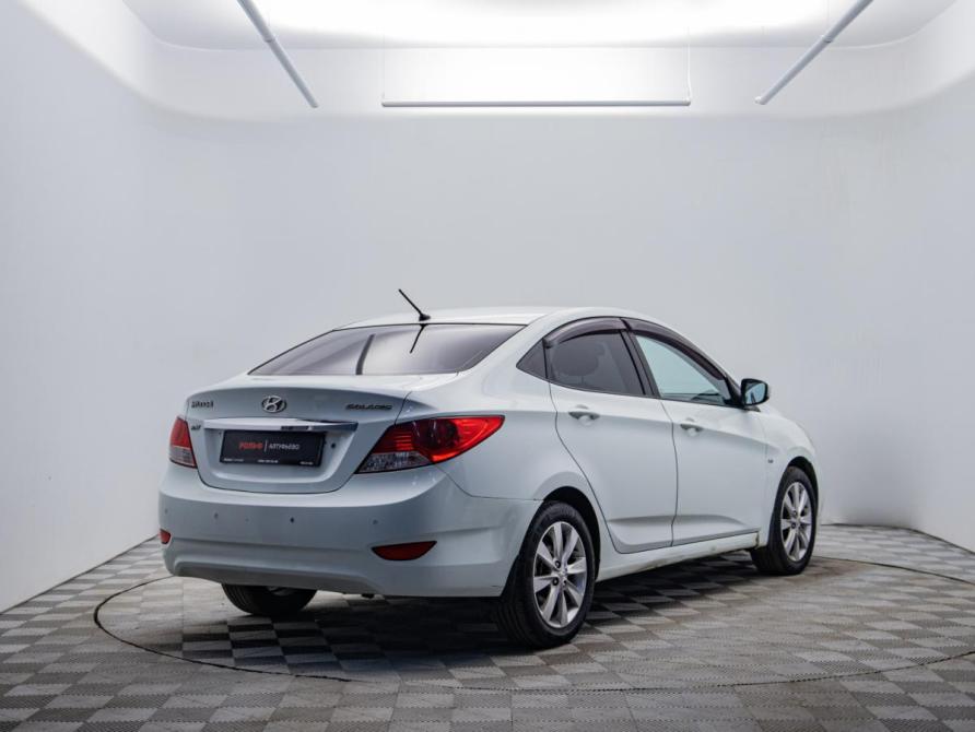 Hyundai Solaris I Москва  - изображение 5