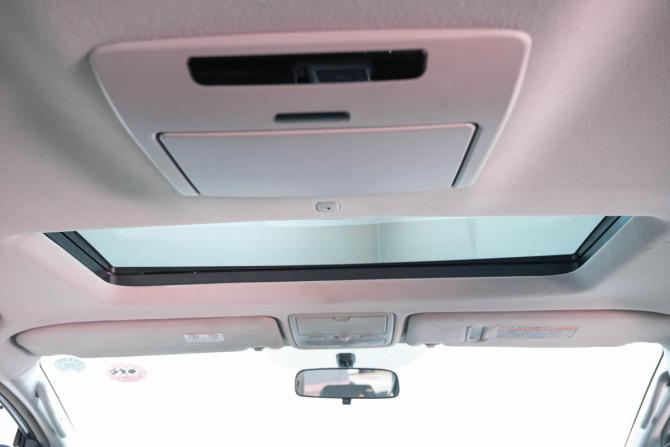 Toyota Alphard I Рестайлинг с пробегом 2005 года, цена 2 249 000 рублей, 194000 км, минивэн, Автокод Объявления
