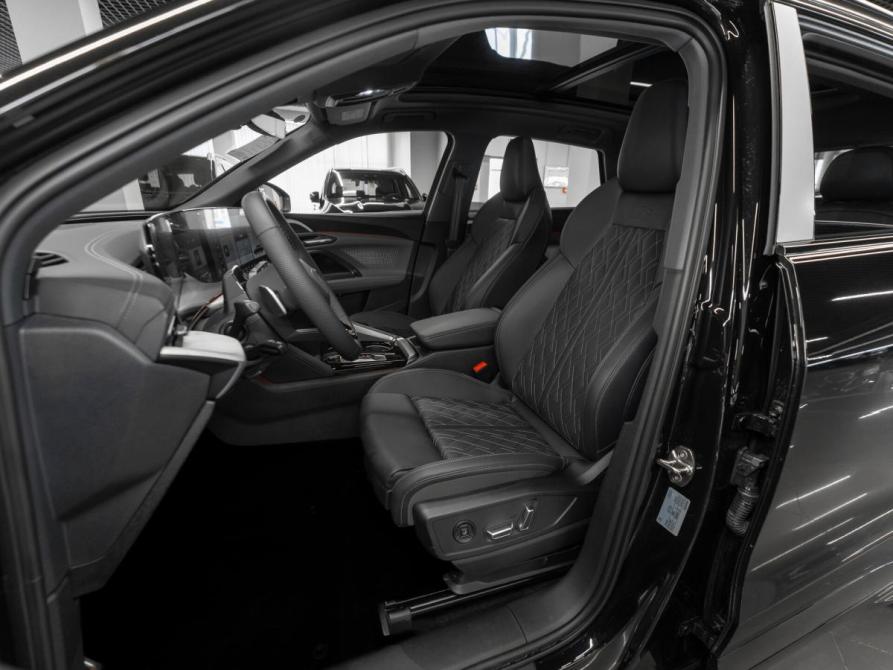 Audi Q5 III Москва  - изображение 9