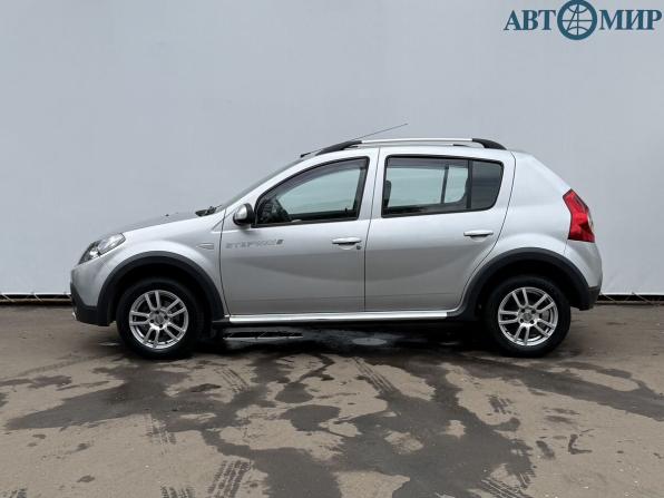 Renault Sandero I с пробегом 2014 года, цена 800 000 рублей, 32550 км, хэтчбек, Автокод Объявления