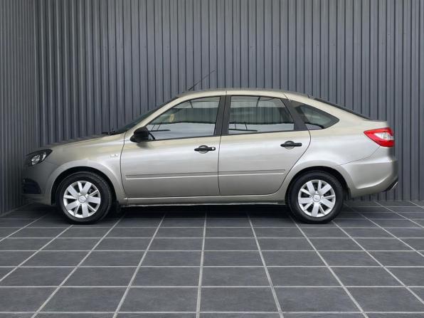 Lada (ВАЗ) Granta I Рестайлинг с пробегом 2021 года, цена 637 000 рублей, 124563 км, лифтбек, Автокод Объявления