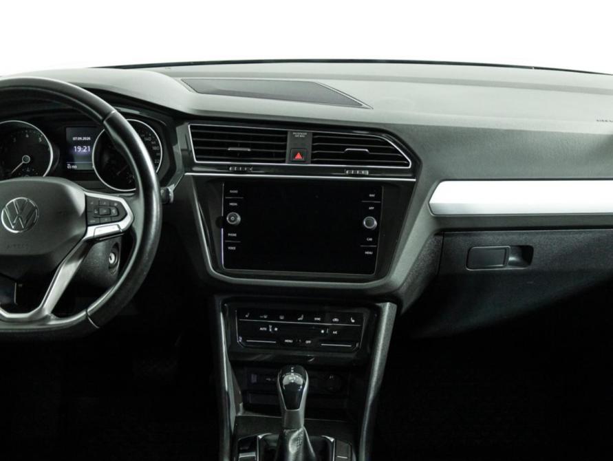 Volkswagen Tiguan II Рестайлинг Санкт-Петербург  - изображение 14
