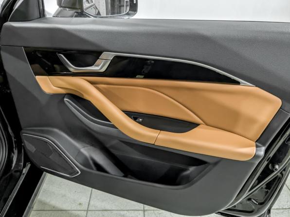FAW Bestune B70 I с пробегом 2023 года, цена 1 780 000 рублей, 39874 км, лифтбек, Автокод Объявления