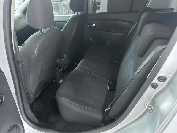 Renault Sandero II с пробегом 2016 года, цена 898 000 рублей, 108000 км, хэтчбек, Автокод Объявления