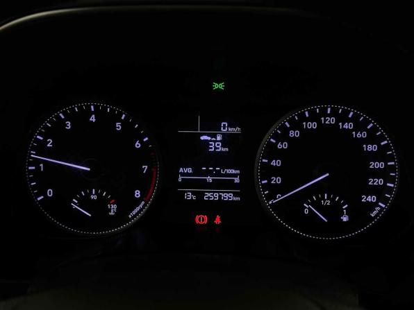 Hyundai Elantra VI (AD) Рестайлинг с пробегом 2019 года, цена 1 090 000 рублей, 259798 км, седан, Автокод Объявления