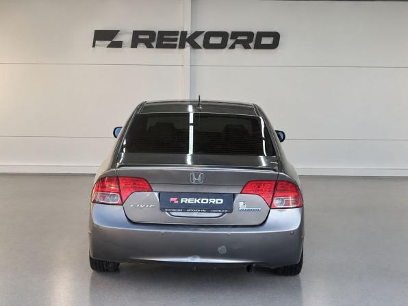 Honda Civic VIII с пробегом 2007 года, цена 429 000 рублей, 240210 км, седан, Автокод Объявления