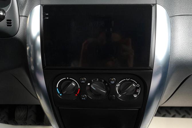 Suzuki SX4 I (Classic) Рестайлинг с пробегом 2010 года, цена 779 000 рублей, 229000 км, седан, Автокод Объявления