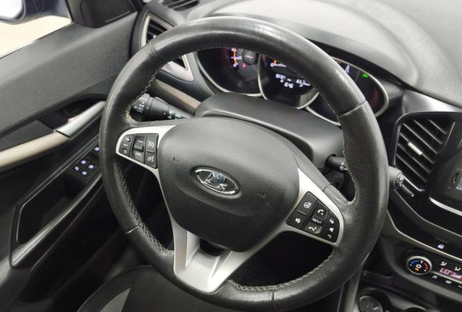 Lada (ВАЗ) Vesta I с пробегом 2021 года, цена 1 249 000 рублей, 93787 км, седан, Автокод Объявления