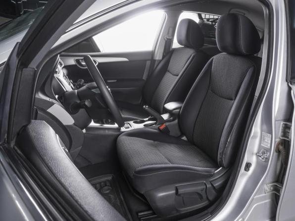 Nissan Sentra VII (B17) с пробегом 2015 года, цена 1 290 000 рублей, 52751 км, седан, Автокод Объявления