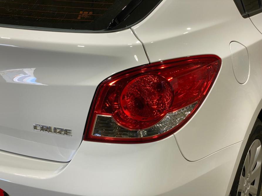 Chevrolet Cruze I Рестайлинг Челябинск  - изображение 8