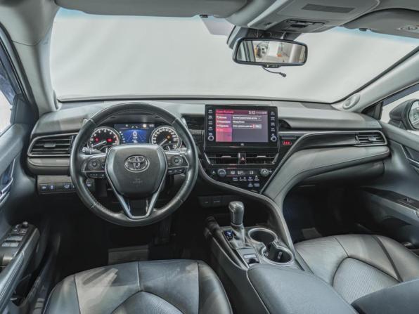 Toyota Camry VIII (XV70) Рестайлинг с пробегом 2021 года, цена 2 430 000 рублей, 114279 км, седан, Автокод Объявления