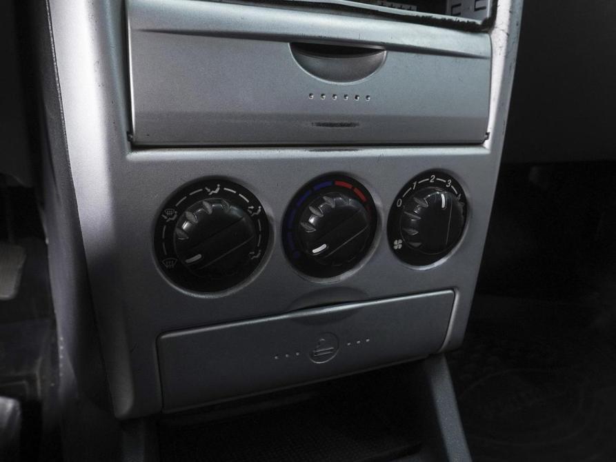Lada (ВАЗ) Priora I Ростов-на-Дону  - изображение 12