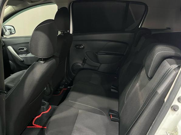 Renault Sandero II Рестайлинг с пробегом 2021 года, цена 1 079 000 рублей, 98508 км, хэтчбек, Автокод Объявления