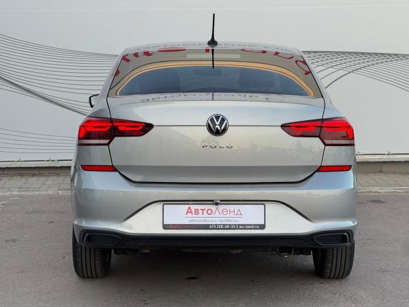 Volkswagen Polo VI с пробегом 2021 года, цена 1 700 000 рублей, 72120 км, лифтбек, Автокод Объявления