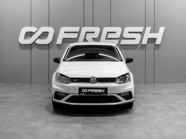Volkswagen Polo V Рестайлинг с пробегом 2017 года, цена 1 279 000 рублей, 160415 км, седан, Автокод Объявления