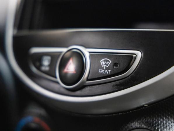 Hyundai Solaris I с пробегом 2013 года, цена 587 000 рублей, 279954 км, седан, Автокод Объявления