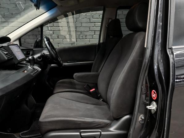 Honda Freed I Рестайлинг с пробегом 2012 года, цена 950 000 рублей, 209749 км, компактвэн, Автокод Объявления
