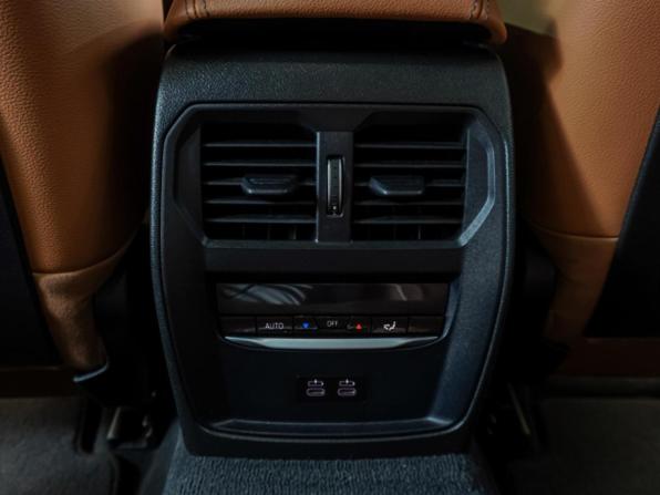 BMW 3 серии VII (G2x) с пробегом 2021 года, цена 4 399 000 рублей, 69343 км, седан, Автокод Объявления