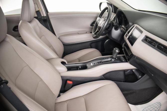 Honda HR-V II Рестайлинг с пробегом 2019 года, цена 2 349 000 рублей, 101932 км, внедорожник, Автокод Объявления