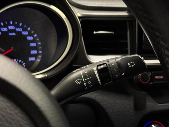 Kia Ceed III с пробегом 2019 года, цена 1 650 000 рублей, 128801 км, хэтчбек, Автокод Объявления