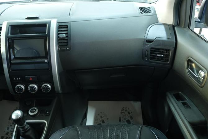 Nissan X-Trail II с пробегом 2010 года, цена 1 129 000 рублей, 261202 км, внедорожник, Автокод Объявления