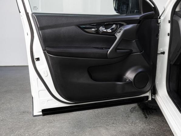 Nissan Qashqai II с пробегом 2017 года, цена 1 690 000 рублей, 84915 км, внедорожник, Автокод Объявления