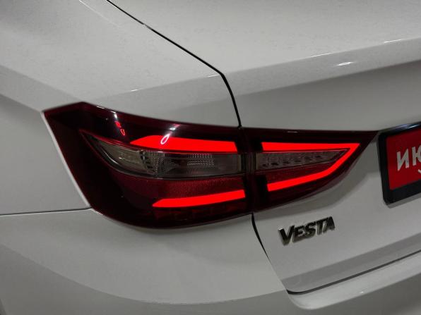 Lada (ВАЗ) Vesta I Рестайлинг (NG) с пробегом 2023 года, цена 1 170 000 рублей, 72122 км, седан, Автокод Объявления