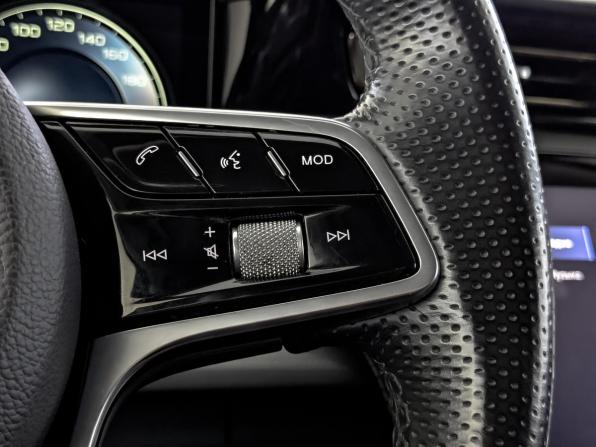 Hongqi H5 II с пробегом 2024 года, цена 2 450 000 рублей, 128228 км, седан, Автокод Объявления