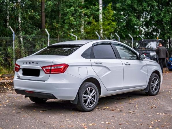 Lada (ВАЗ) Vesta I с пробегом 2021 года, цена 999 000 рублей, 59272 км, универсал, Автокод Объявления