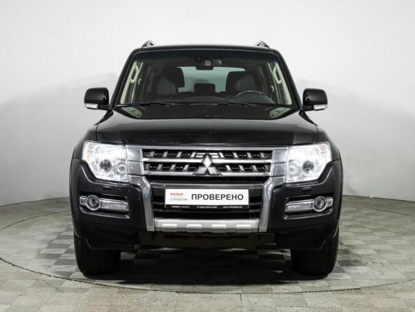 Mitsubishi Pajero IV Рестайлинг 2 с пробегом 2017 года, цена 2 199 777 рублей, 262395 км, внедорожник, Автокод Объявления