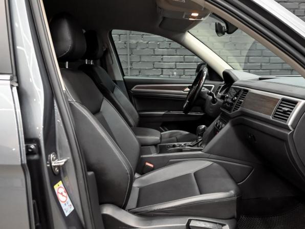 Volkswagen Teramont I с пробегом 2018 года, цена 3 440 000 рублей, 188532 км, внедорожник, Автокод Объявления