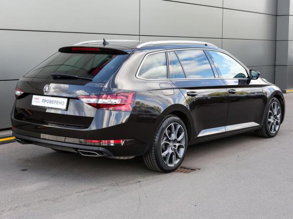 Skoda Superb III с пробегом 2016 года, цена 2 398 000 рублей, 219105 км, универсал, Автокод Объявления