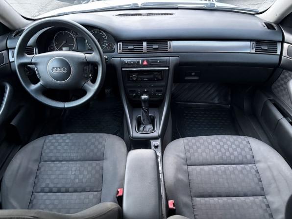 Audi A6 II (C5) Рестайлинг с пробегом 2002 года, цена 439 000 рублей, 289773 км, универсал, Автокод Объявления