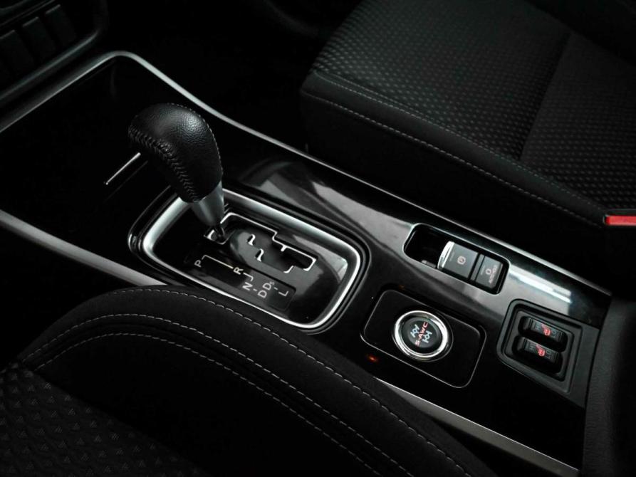 Mitsubishi Outlander III Рестайлинг 3 Екатеринбург  - изображение 16