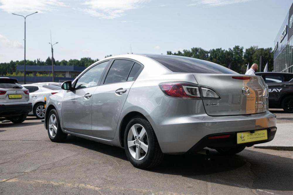 Mazda Axela II Иркутск  - изображение 9