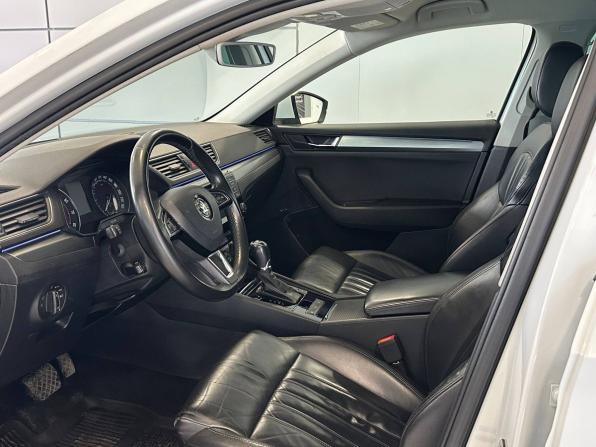 Skoda Superb III с пробегом 2015 года, цена 1 505 000 рублей, 188565 км, лифтбек, Автокод Объявления