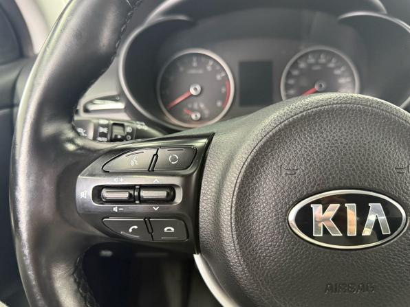 Kia Rio IV с пробегом 2018 года, цена 1 349 000 рублей, 168500 км, седан, Автокод Объявления