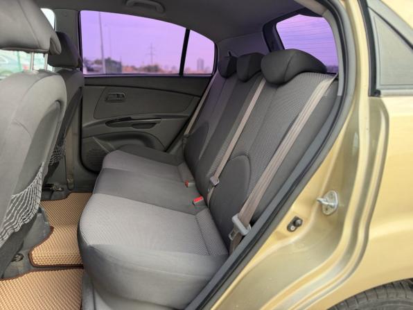 Kia Rio II Рестайлинг с пробегом 2009 года, цена 650 000 рублей, 131400 км, хэтчбек, Автокод Объявления