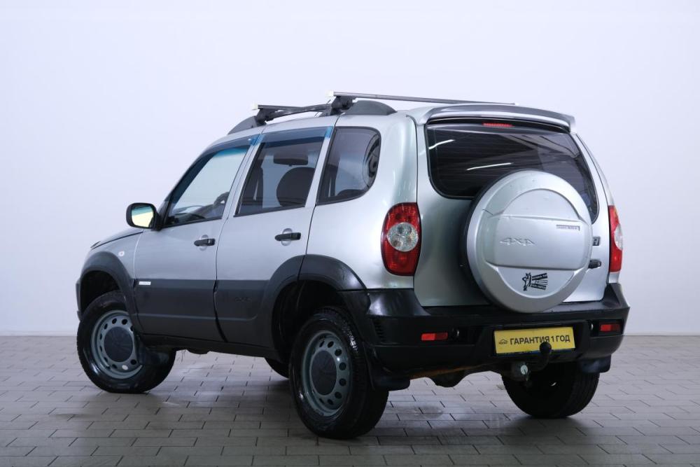 Chevrolet Niva I Рестайлинг Омск  - изображение 5