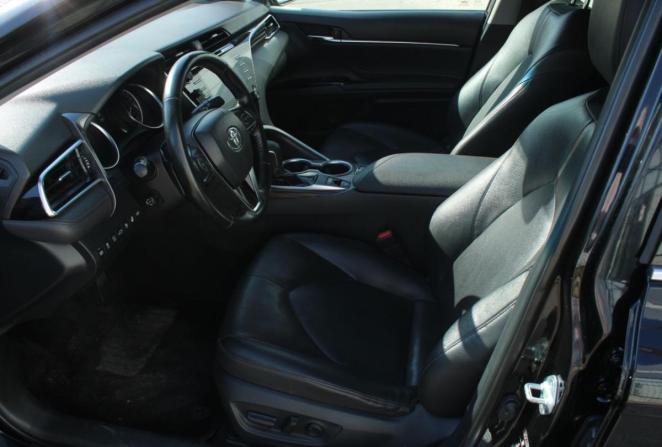 Toyota Camry VII (XV50) Рестайлинг 2 с пробегом 2018 года, цена 2 650 000 рублей, 208160 км, седан, Автокод Объявления