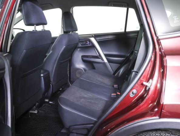 Toyota RAV4 IV (XA40) Рестайлинг с пробегом 2017 года, цена 2 390 000 рублей, 86646 км, внедорожник, Автокод Объявления