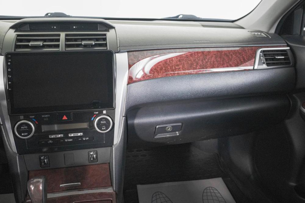 Toyota Camry VII (XV50) Кемерово  - изображение 15