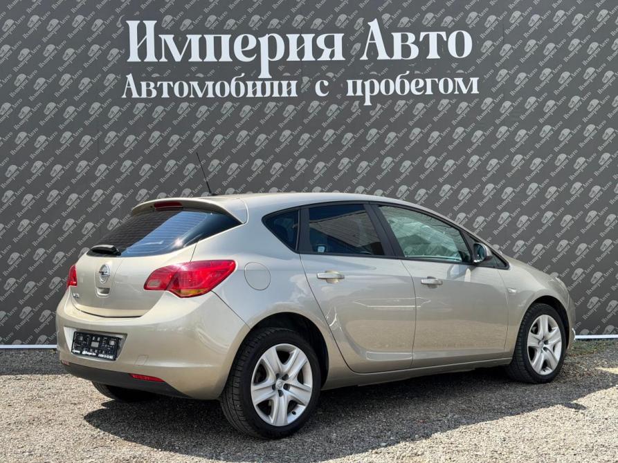 Opel Astra J Краснодар  - изображение 11