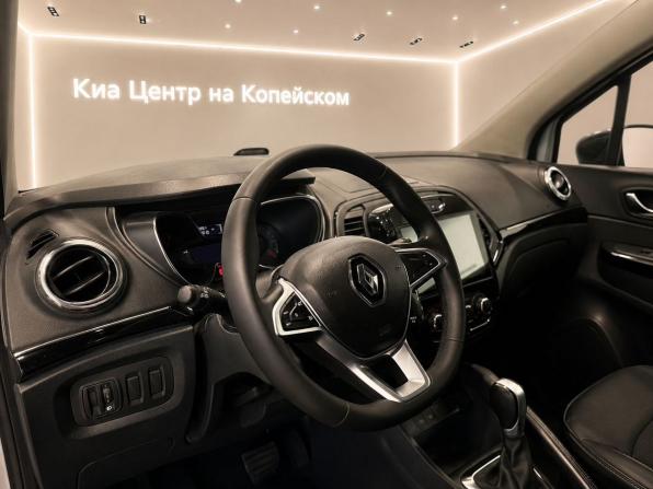 Renault Kaptur I Рестайлинг с пробегом 2021 года, цена 1 645 000 рублей, 48890 км, внедорожник, Автокод Объявления
