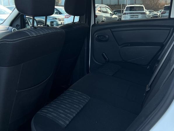 Renault Logan I Рестайлинг с пробегом 2013 года, цена 599 000 рублей, 216639 км, седан, Автокод Объявления