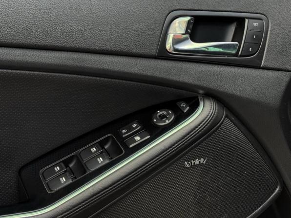 Kia Optima III Рестайлинг с пробегом 2014 года, цена 799 990 рублей, 229840 км, седан, Автокод Объявления