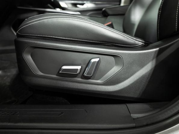 Haval Jolion I Рестайлинг с пробегом 2023 года, цена 1 915 900 рублей, 25348 км, внедорожник, Автокод Объявления