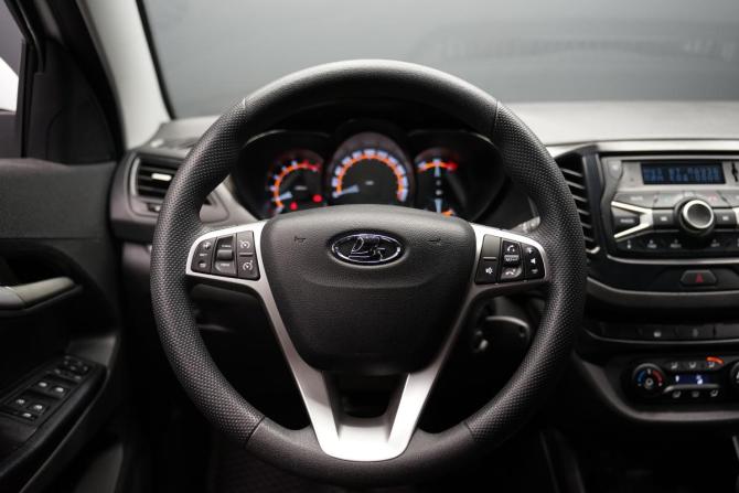 Lada (ВАЗ) Vesta I с пробегом 2022 года, цена 1 140 000 рублей, 59000 км, седан, Автокод Объявления