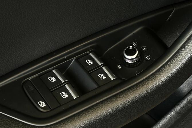 Audi A4 V (B9) с пробегом 2019 года, цена 1 750 000 рублей, 176750 км, универсал, Автокод Объявления