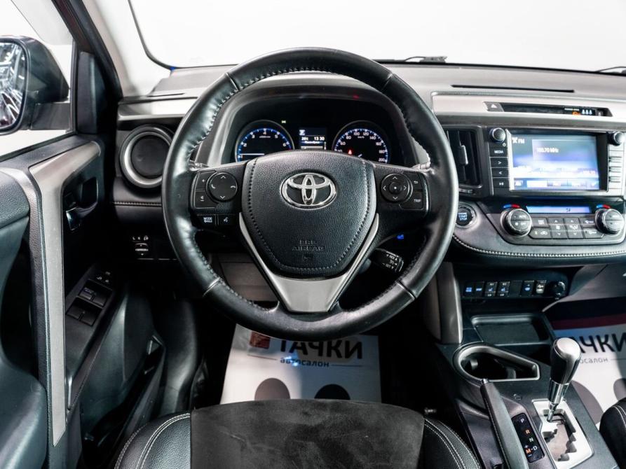 Toyota RAV4 IV (XA40) Рестайлинг Чита  - изображение 8